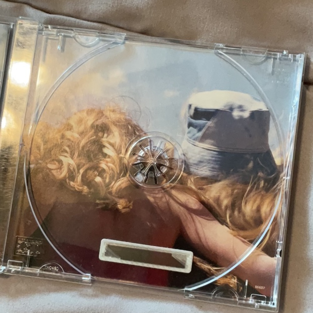 Play CD - Picture 8 of 10